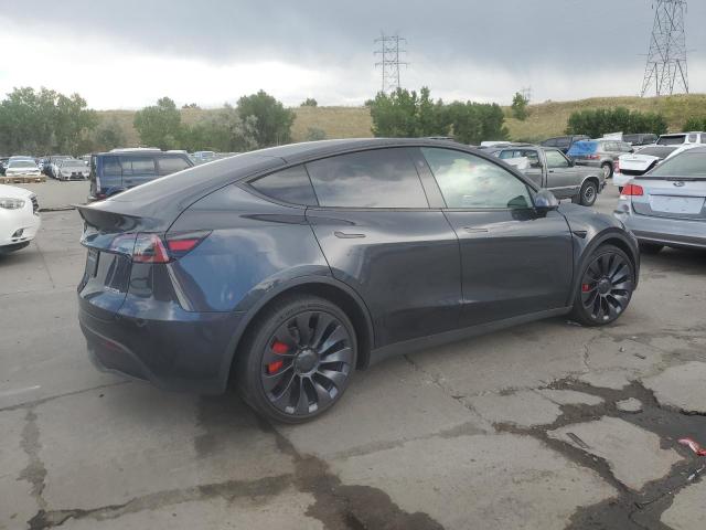 7SAYGDEF7RF038944 - 2024 TESLA MODEL Y CHARCOAL photo 3