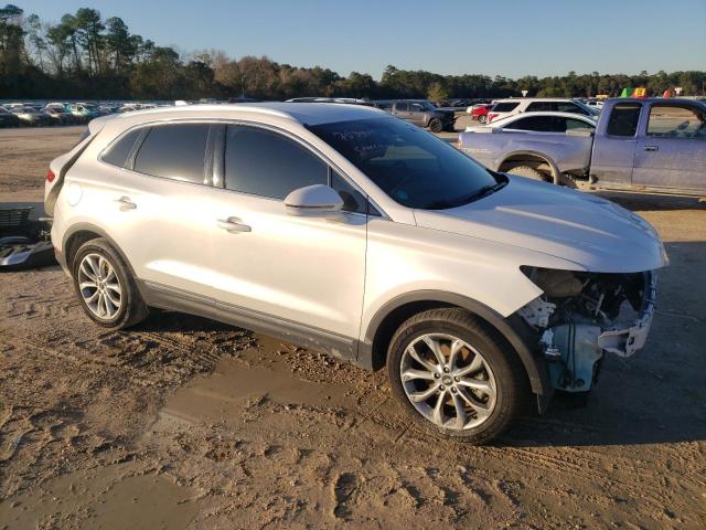 5LMCJ2D93GUJ15136 - 2016 LINCOLN MKC SELECT WHITE photo 4