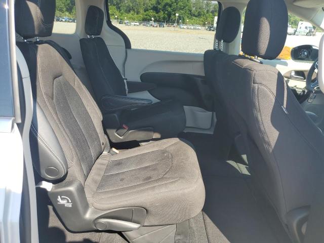 2C4RC1CG1PR598564 - 2023 CHRYSLER VOYAGER LX SILVER photo 11