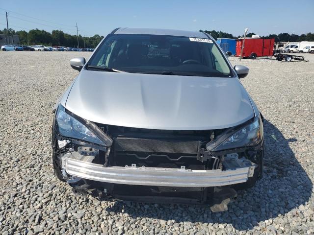 2C4RC1CG1PR598564 - 2023 CHRYSLER VOYAGER LX SILVER photo 5