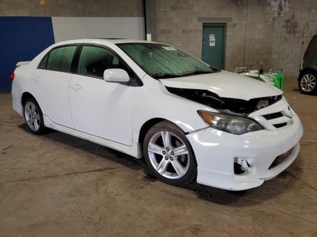 2T1BU4EEXDC009356 - 2013 TOYOTA COROLLA BASE WHITE photo 4