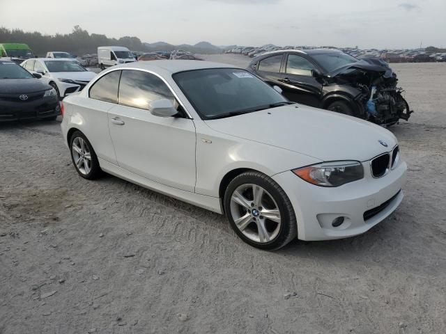 WBAUP9C50CVL91101 - 2012 BMW 128 I WHITE photo 4