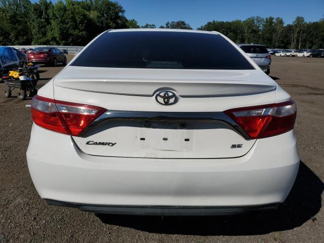4T1BF1FK0HU406270 - 2017 TOYOTA CAMRY LE 白色 照片 6