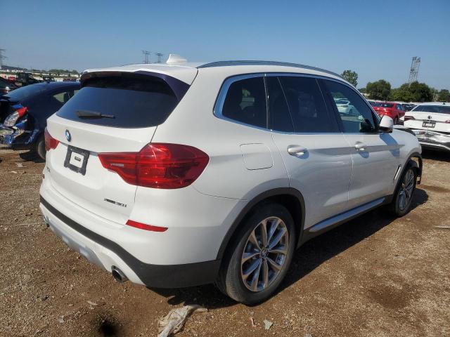 5UXTR9C51JLD67957 - 2018 BMW X3 XDRIVE30I WHITE photo 3