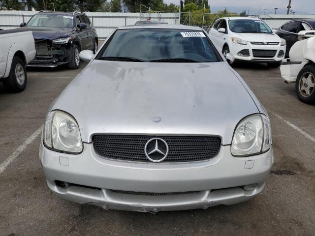 WDBKK47F1XF082203 - 1999 MERCEDES-BENZ SLK 230 KOMPRESSOR SILVER photo 5