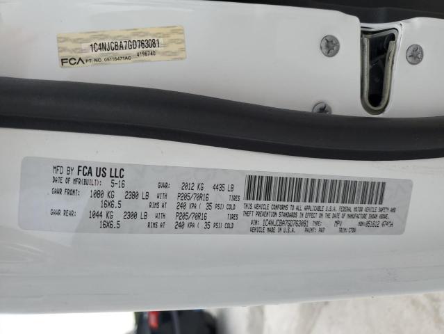 1C4NJCBA7GD763081 - 2016 JEEP COMPASS SPORT WHITE photo 12