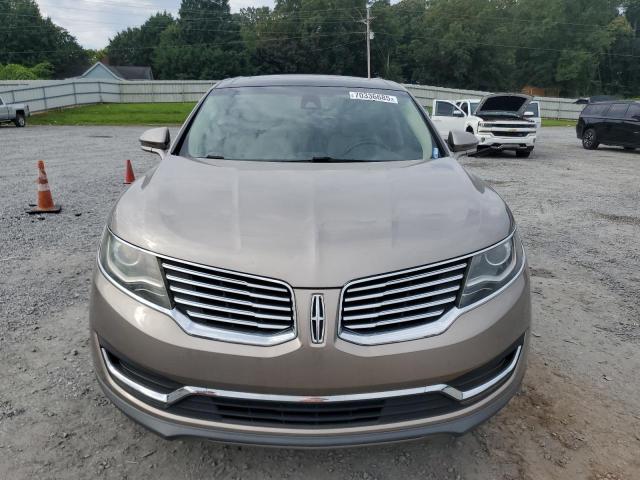 2LMPJ8LR0JBL19516 - 2018 LINCOLN MKX RESERVE Բեժ լուսանկար 5