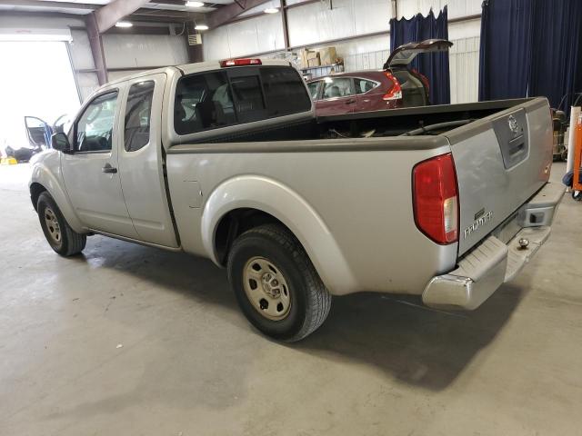 1N6BD06T55C442791 - 2005 NISSAN FRONTIER KING CAB XE SILVER photo 2