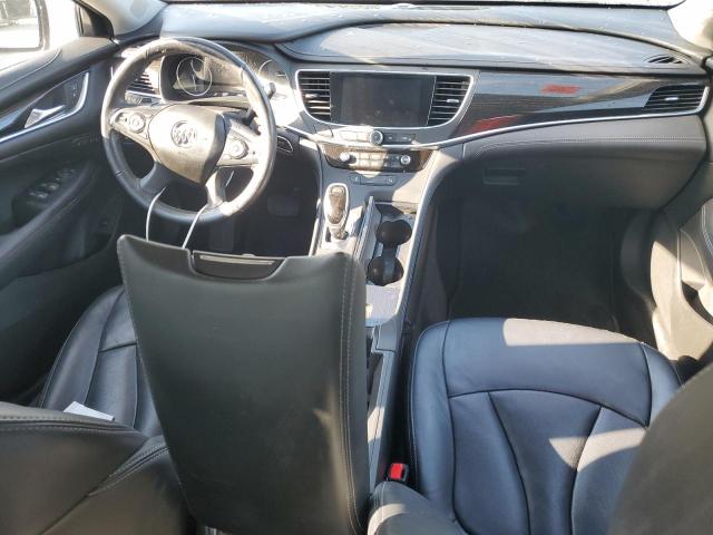 1G4ZP5SZ4JU127237 - 2018 BUICK LACROSSE ESSENCE WHITE photo 8