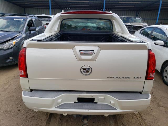 3GYEK62N55G158813 - 2005 CADILLAC ESCALADE EXT WHITE photo 6