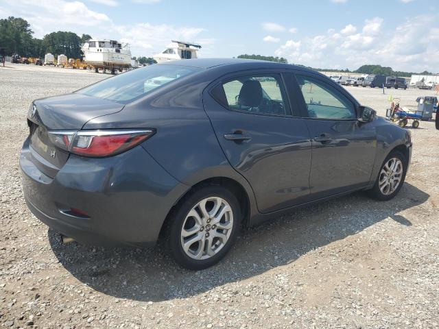 3MYDLBZV4GY131162 - 2016 TOYOTA SCION IA GRAY photo 3