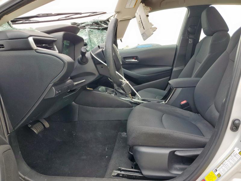 5YFEPRAE4LP112911 - 2020 TOYOTA COROLLA LE ვერცხლისფერი ფოტო 7