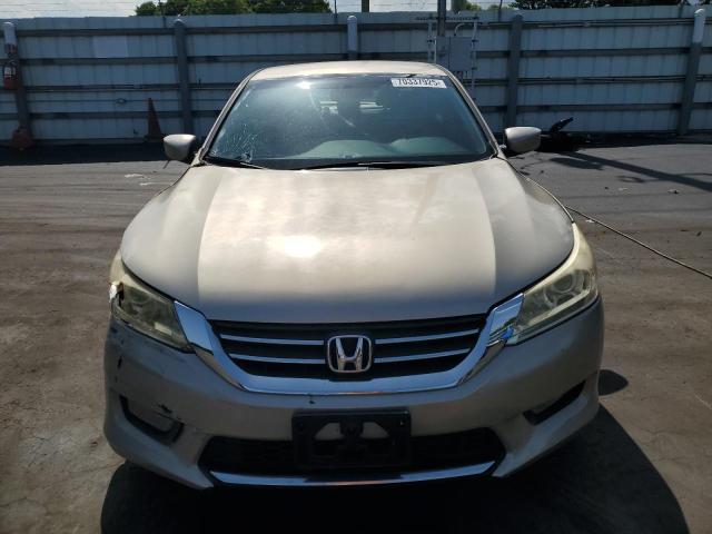 1HGCR2F54DA135324 - 2013 HONDA ACCORD SPORT 金色 照片 5
