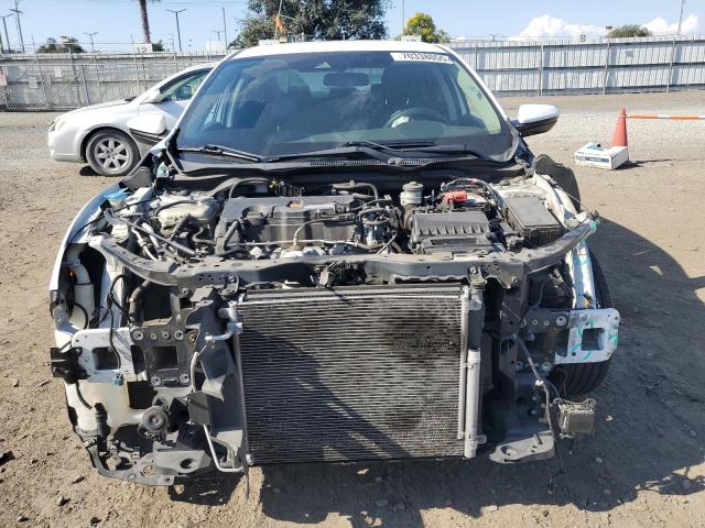 2HGFC2F63KH528222 - 2019 HONDA CIVIC LX თეთრი ფოტო 5