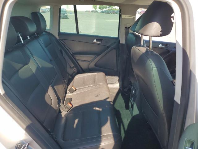 WVGAV3AX5DW590567 - 2013 VOLKSWAGEN TIGUAN S SILVER photo 11