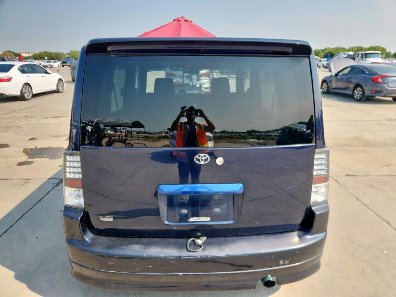 JTLKT334050206186 - 2005 TOYOTA SCION XB BLUE photo 6