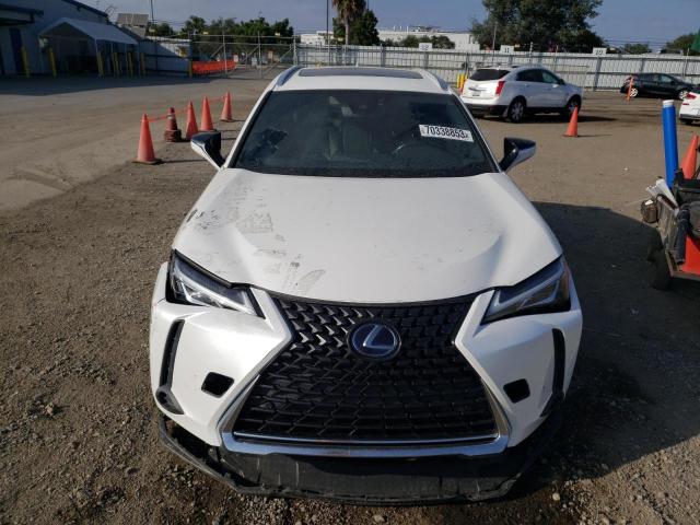 JTHP9JBH6L2025747 - 2020 LEXUS UX 250H WHITE photo 5