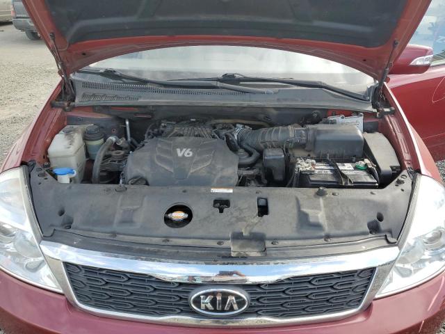 KNDMG4C72B6369858 - 2011 KIA SEDONA LX BURGUNDY photo 12