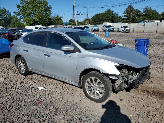 3N1AB7AP7JY250283 - 2018 NISSAN SENTRA S SILVER photo 4