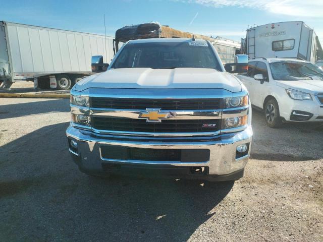 1GC1KWE82FF604512 - 2015 CHEVROLET SILVERADO K2500 HEAVY DUTY LTZ WHITE photo 5