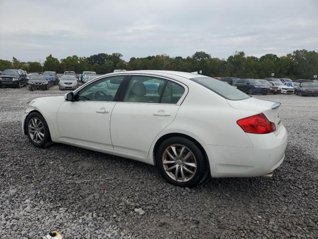 JNKCV61EX9M012169 - 2009 INFINITI G37 BASE WHITE photo 2