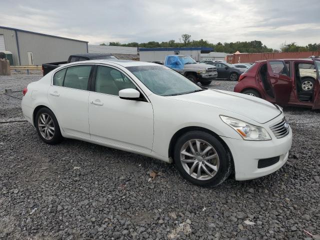 JNKCV61EX9M012169 - 2009 INFINITI G37 BASE WHITE photo 4