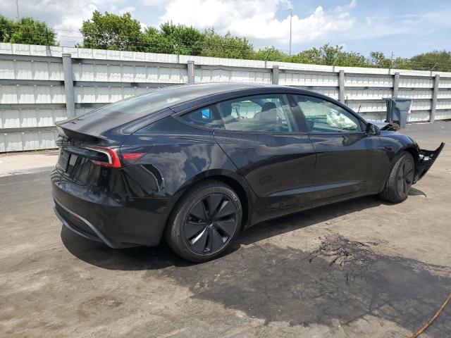 5YJ3E1EA4SF056081 - 2025 TESLA MODEL 3 BLACK photo 3