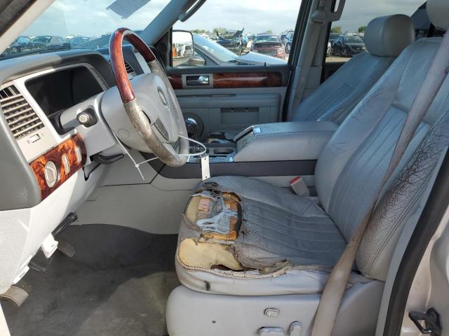 5LMFU27545LJ19440 - 2005 LINCOLN NAVIGATOR ვერცხლისფერი ფოტო 7