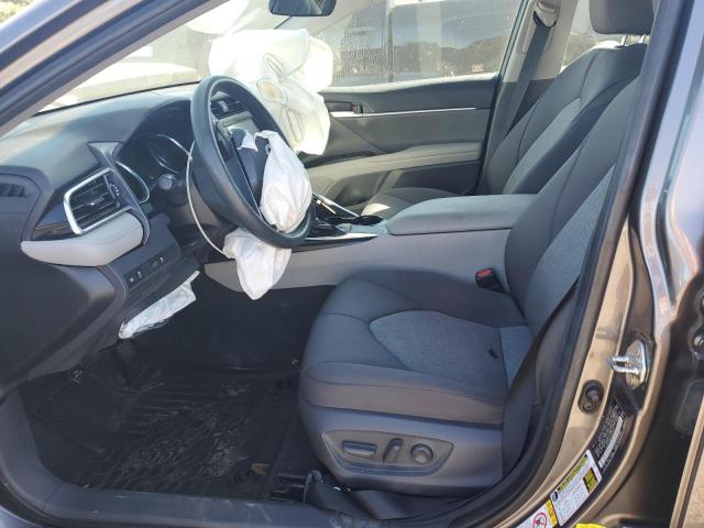 4T1B11HK6JU605535 - 2018 TOYOTA CAMRY L GRAY photo 7