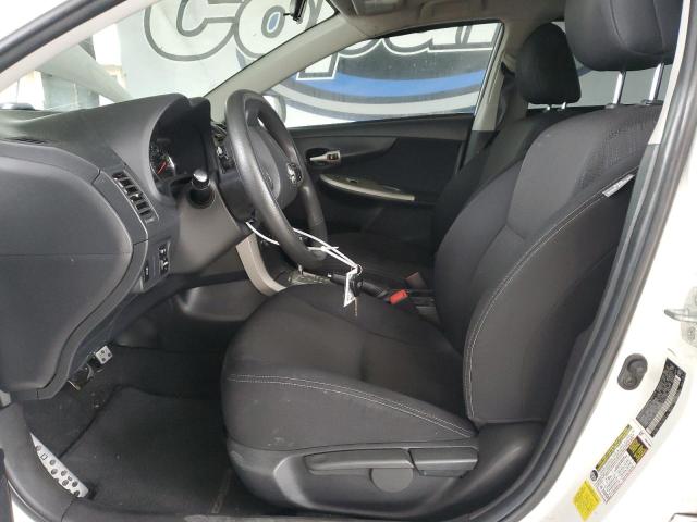 2T1BU4EE3CC889881 - 2012 TOYOTA COROLLA BASE WHITE photo 7
