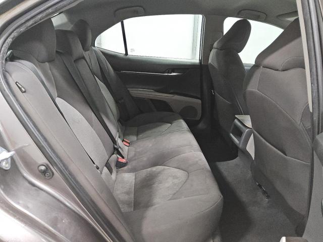 4T1C11AK5NU703573 - 2022 TOYOTA CAMRY LE 灰色 照片 10