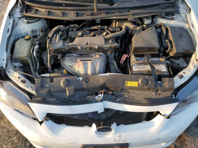 JTKJF5C74B3005124 - 2011 TOYOTA SCION TC 白色 照片 11