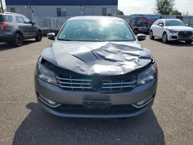 1VWBN7A35EC010876 - 2014 VOLKSWAGEN PASSAT SE GRAY photo 5