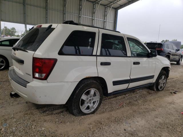 1J4GR48K35C684995 - 2005 JEEP GRAND CHER LAREDO Ақ фото 3