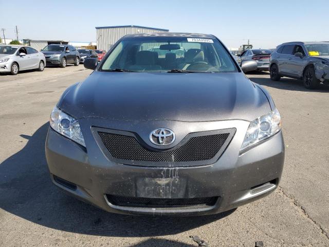 4T4BE46K58R039022 - 2008 TOYOTA CAMRY CE GRAY photo 5