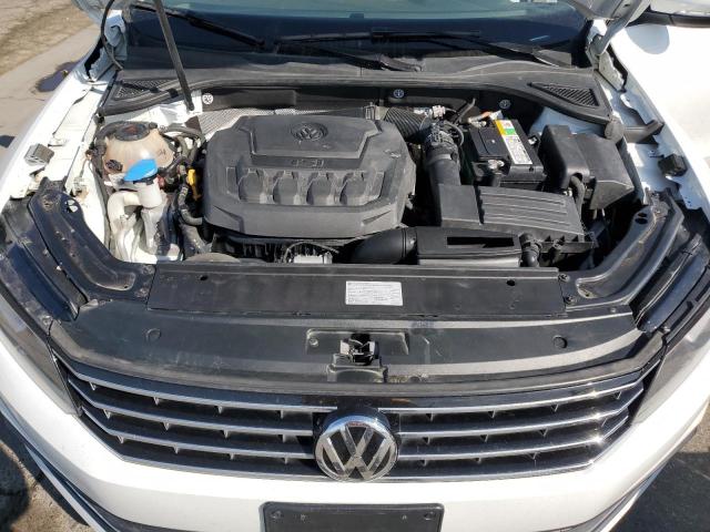 1VWLA7A30KC001384 - 2019 VOLKSWAGEN PASSAT WOLFSBURG WHITE photo 11