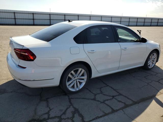 1VWLA7A30KC001384 - 2019 VOLKSWAGEN PASSAT WOLFSBURG WHITE photo 3