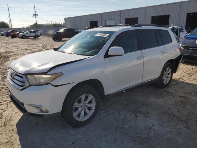 2011 TOYOTA HIGHLANDER BASE, 