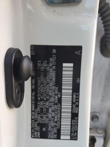 5TDZK3EH6BS049267 - 2011 TOYOTA HIGHLANDER BASE Белый фото 13