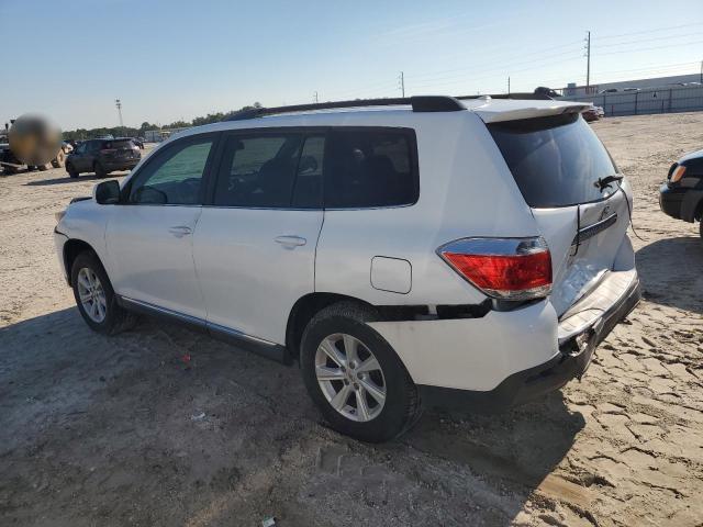 5TDZK3EH6BS049267 - 2011 TOYOTA HIGHLANDER BASE Белый фото 2