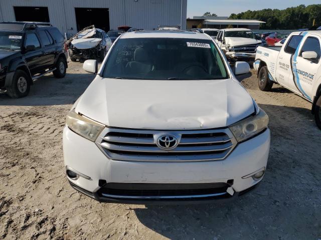 5TDZK3EH6BS049267 - 2011 TOYOTA HIGHLANDER BASE Белый фото 5