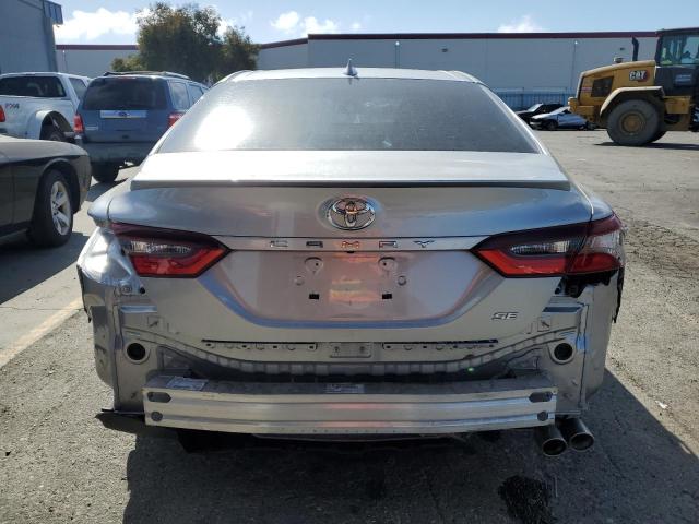 4T1G11AK3PU800355 - 2023 TOYOTA CAMRY SE NIGHT SHADE SILVER photo 6