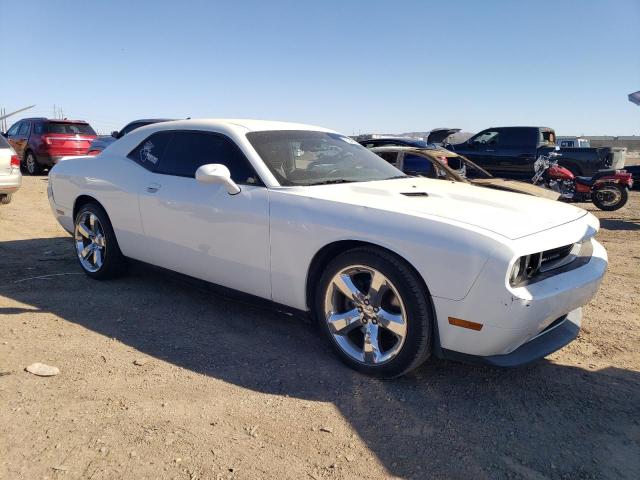 2C3CDYAG9DH649653 - 2013 DODGE CHALLENGER SXT WHITE photo 4