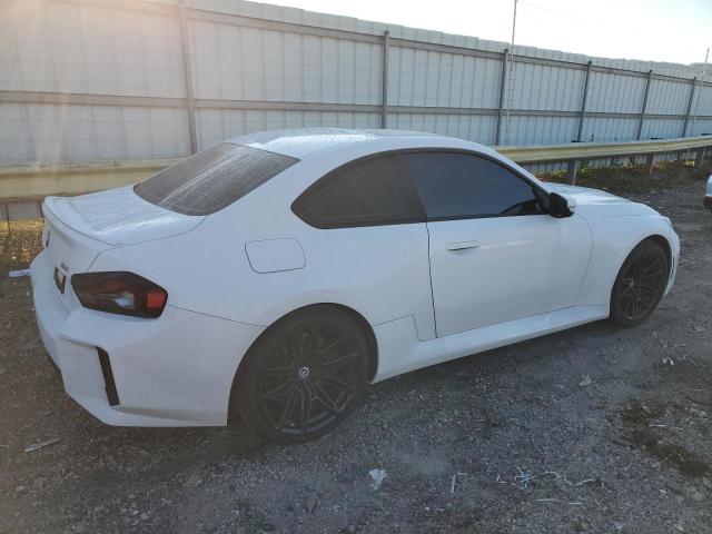3MF13DM01P8D70450 - 2023 BMW M2 WHITE photo 3