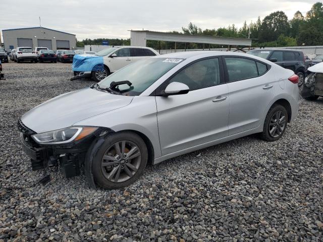 2017 HYUNDAI ELANTRA SE, null