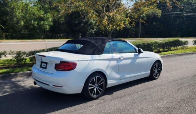 WBA2K1C03L7G00611 - 2020 BMW 230XI WHITE photo 4