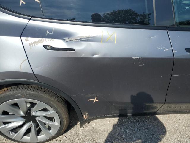 7SAYGDEE5TA443891 - 2026 TESLA MODEL Y GRAY photo 10