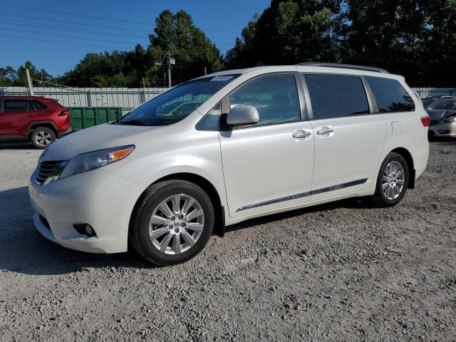 2015 TOYOTA SIENNA XLE, 