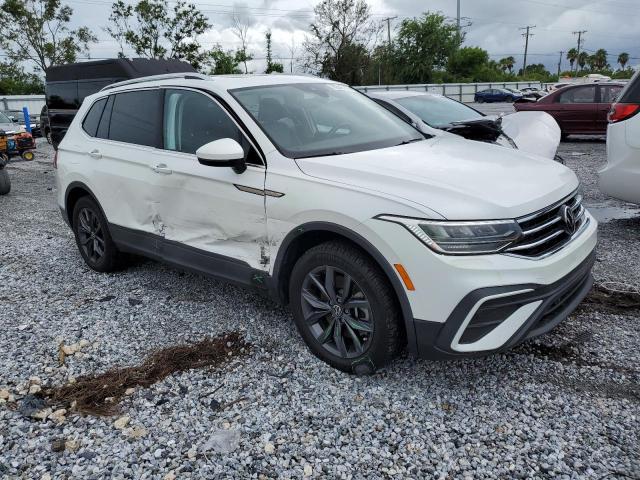 3VVNB7AX8PM020431 - 2023 VOLKSWAGEN TIGUAN SE თეთრი ფოტო 4