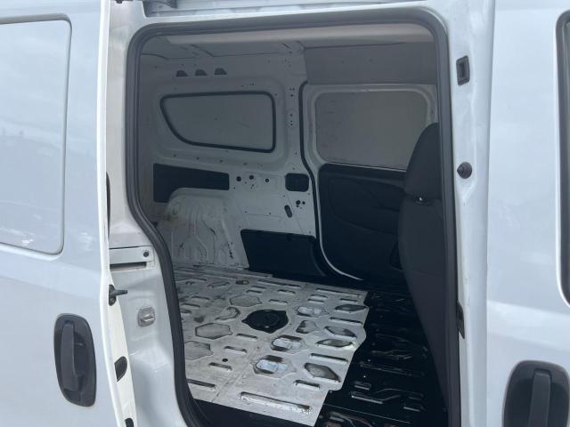 ZFBERFAT2G6B45744 - 2016 RAM PROMASTER WHITE photo 6